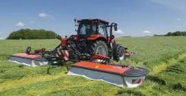 La combinación de segadora PZ 8831