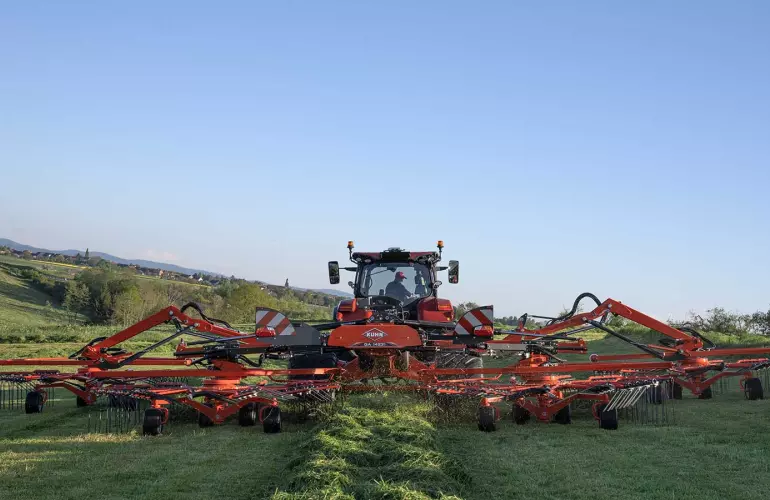 GA 14231 working in the diel