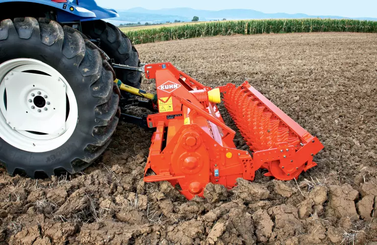 Fresadora rotativa EL 122 trabajando