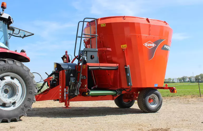 PROFILE 1 CL durante el trabajo