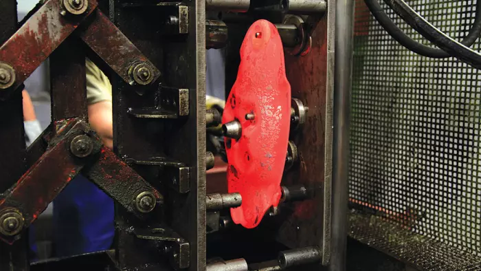 Las piezas de desgaste fabricadas por KUHN son de muy alta calidad y se adaptan perfectamente a las máquinas.