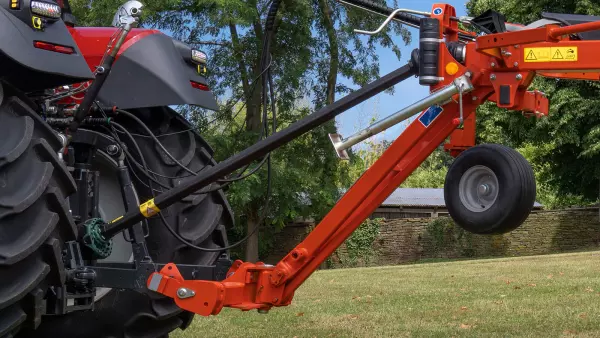 GA 7932: enganche de la barra de tracción