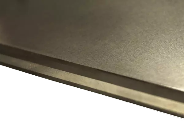 Vista detallada de las 3 capas desiguales que constituyen el sistema TRIPLEX