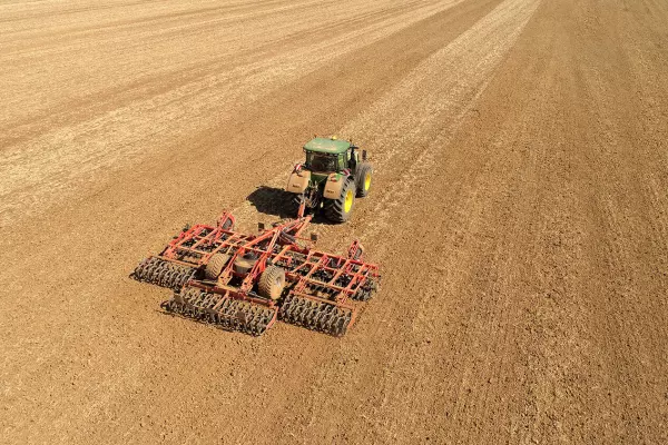 OPTIMER L en un campo