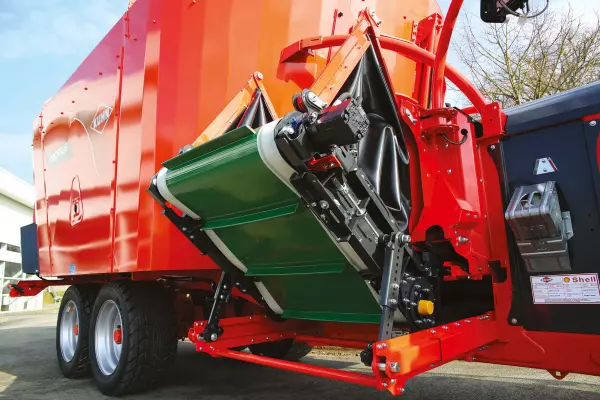 Cinta FLEXILIFT abatible e integrada en el gálibo de tu remolque mezclador PROFILE CL.