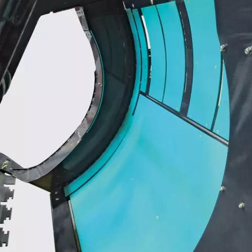 Las placas de teflón reducen la fricción.