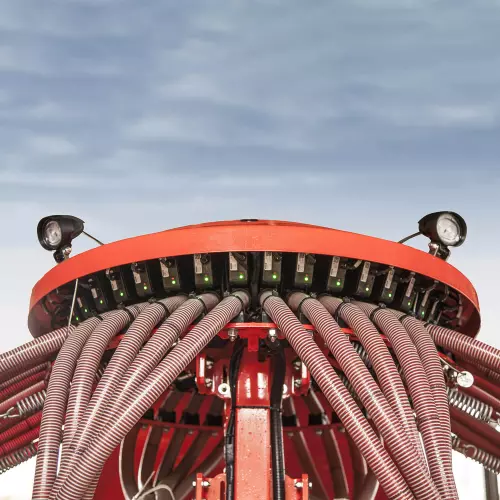 Luces de trabajo en la sembradora ESPRO