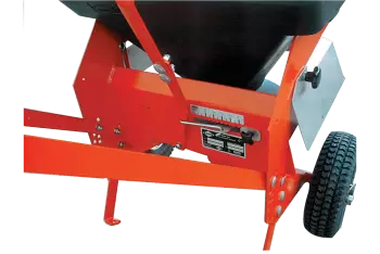 Distribución sencilla y precisa con la carretilla distribuidora de sal, arena, abono y grava K51