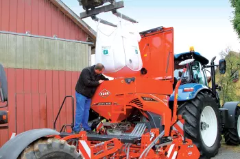 Amplia abertura de la tolva de la sembradora neumática integrada VENTA para una carga fácil con big-bags