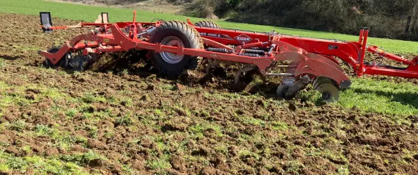 PERFORMER SELECT TRABAJANDO ALAVA ESPAÑA